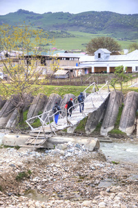 小山 国家 风景 房子 自然 山谷 村庄 建筑 阴天 傍晚