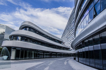 流线型建筑图片