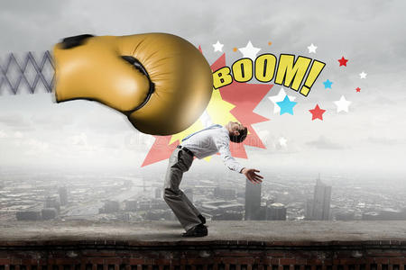 商人是拳击图片-商人是拳击素材-商人是拳击插画-摄图新视界