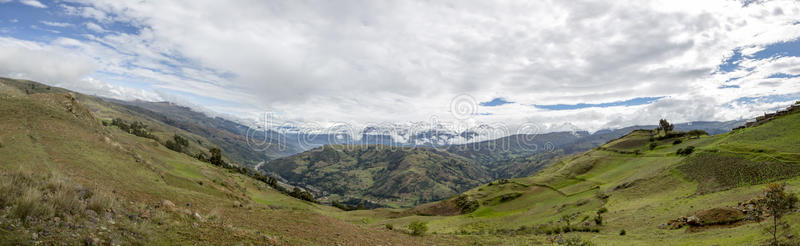秘鲁 高的 科迪勒拉 美国 编队 范围 冰川 克鲁兹 花岗岩