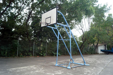 篮球架子图片