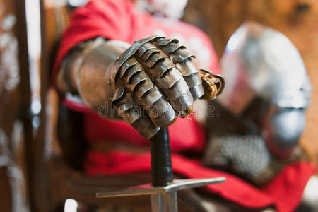 铁手套手套图片