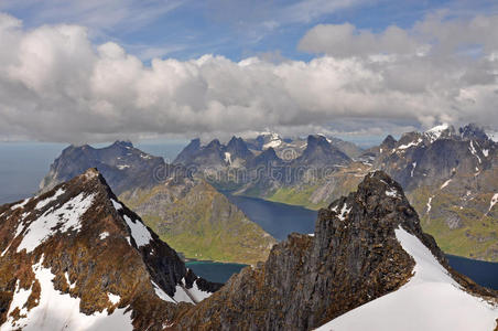 克瓦尔维卡图片