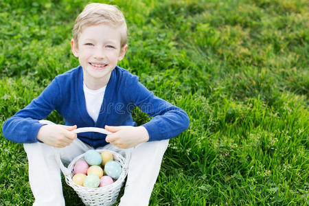 出口 打猎 节日 鸡蛋 假日 复活节 情感 男孩 快乐 小孩