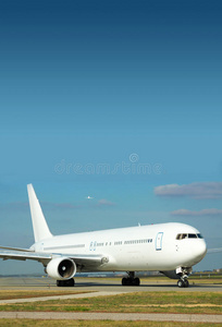 旅行 旅游业 飞机 天空 跑道 喷气式飞机 航空 离开 复制空间