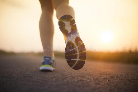 慢跑 能量 运动 固相萃取 闪耀 身体 运动员 适合 健康