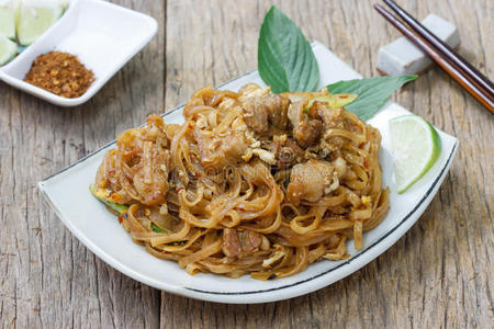 惠特 猪肉 小吃 大米 食物 油炸 美味的 晚餐 辣椒 面条