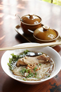 美食家 烹饪 餐厅 面条 食物 热的 草本植物 大豆 美味的