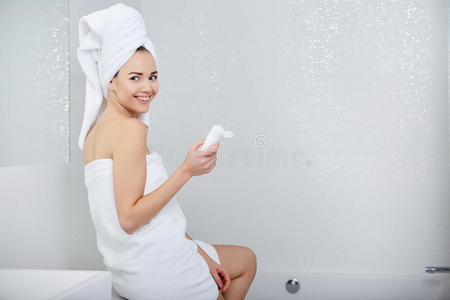 清洁 化妆 沐浴 卫生 健康 魅力 照顾 清洗 化妆品 浴室