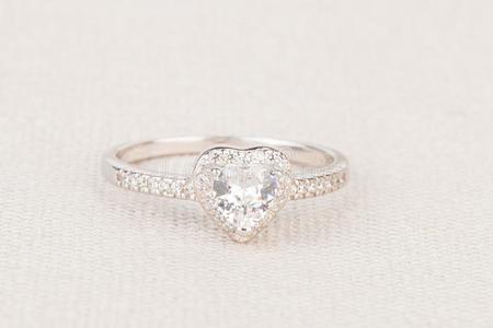美女 金属 钻石 反射 美丽的 奢侈 浪漫的 宝石 附件