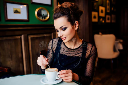 食物 休息 可爱的 享受 咖啡 美丽的 肖像 芳香 杯子