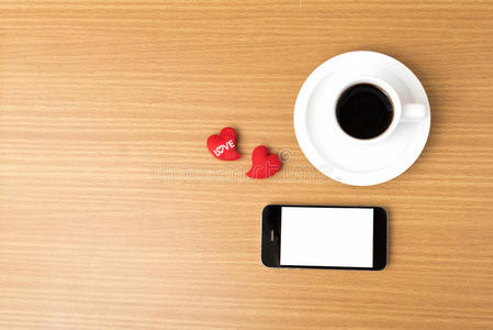 咖啡杯，电话和心脏