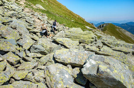 登山 冒险 风景 岩石 早晨 背包旅行 阿尔卑斯山 攀登