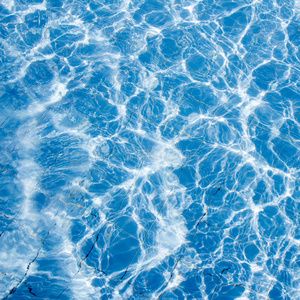 游泳干净图片-游泳干净素材-游泳干净插画-摄图新视界