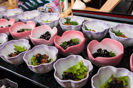 金丝雀 美味的 甜点 奶油 餐饮 宴会 熟食店 玻璃 午餐