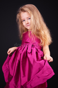 可爱的 头发 白种人 女孩 幸福 时尚 生日 童年 连衣裙