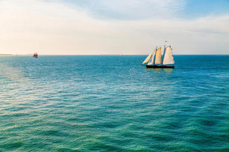 海事 冒险 古老的 桅杆 航行 运输 剪刀 海洋 天空 帆船