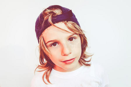 勇敢的儿童战士照片