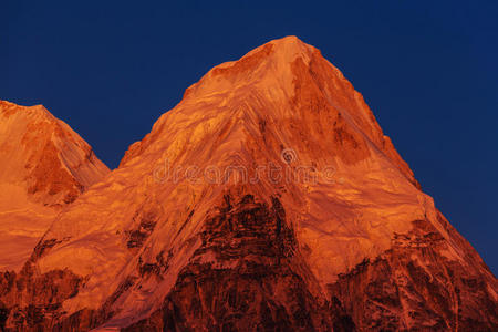 喜马拉雅山脉 全景图 喜马拉雅山 高的 登山 自然 山腰