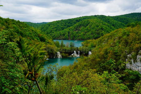 喀斯特 克罗地亚 蔚蓝 自然 地区 湖泊 旅游业 旅行者