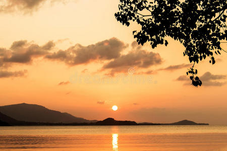 海上日落