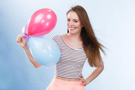 女孩 快乐 气球 微笑 乐趣 礼物 头发 魅力 女人 生日