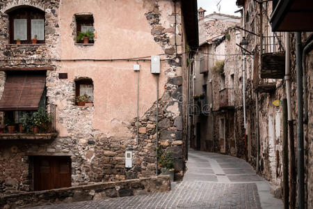 中世纪村庄里废弃的古街食物 四川锦里小吃成都宽巷子里的大熊成都宽