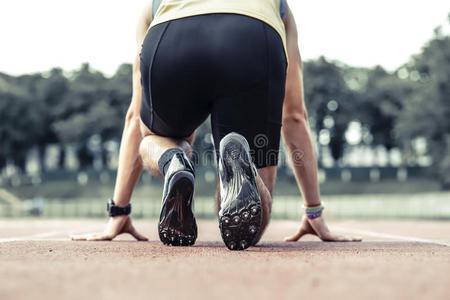 运动员 肌肉 运动 运动型 男人 比赛 奥林匹克 跑步者