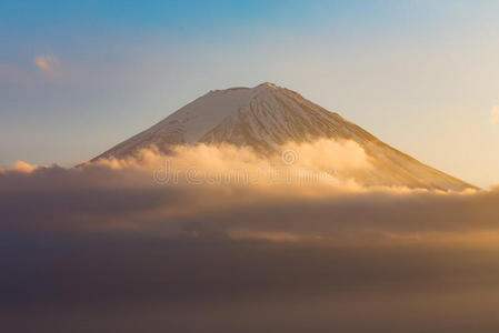 富士山近顶景观，日本