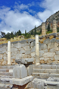 希腊德尔菲古希腊考古遗址柱