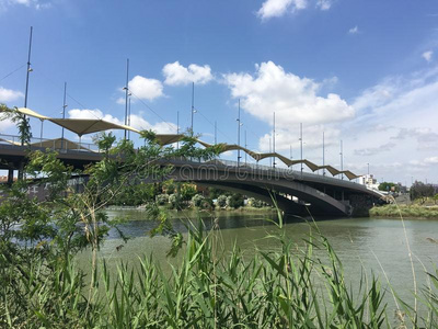 运河 建筑学 旅游业 安达卢西亚 普恩特 德尔 天空 阿方索