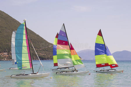 停靠 闲暇 假期 海洋 航海 夏天 帆船 码头 系泊 运动