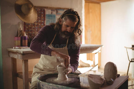 行业 工匠 创建 专业知识 艺术家 陶瓷 男人 工艺 中间