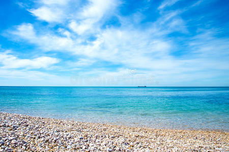 美丽的海景。自然构成。