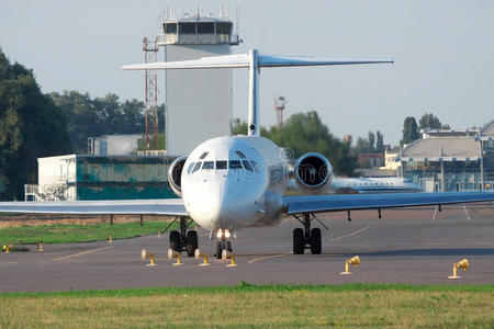 喷气式飞机 航空公司 旅行 飞机 涡轮 空气 跑道 乘客