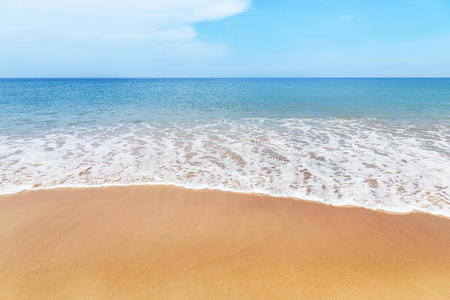 假日 海湾 海岸线 季节 海滨 海的 运动 浅的 海岸 液体