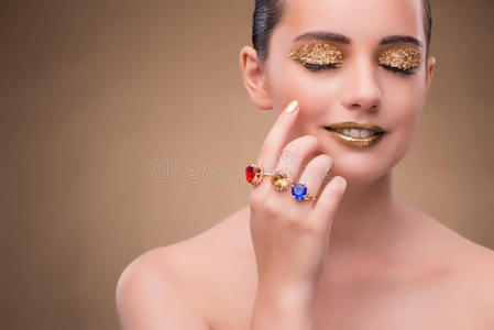 珠宝 美女 美丽的 化妆品 配件 时尚 臂章 魅力 钻石
