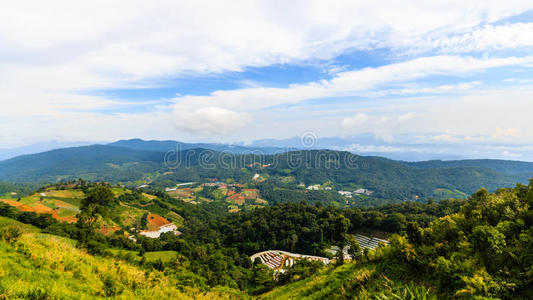 高原 泰国 陡崖 风景 小山 全景图 平原 地平线 草地