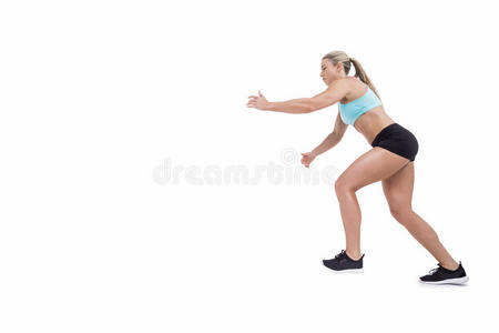 女运动员跳