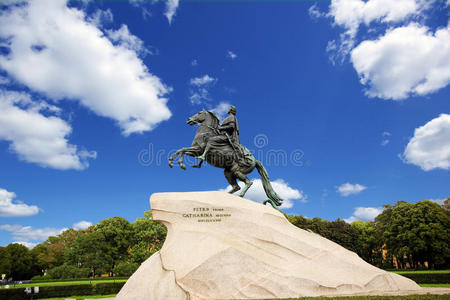 风景 夏天 旅游业 钦佩 伟大的 彼得堡 雕塑 历史 城市