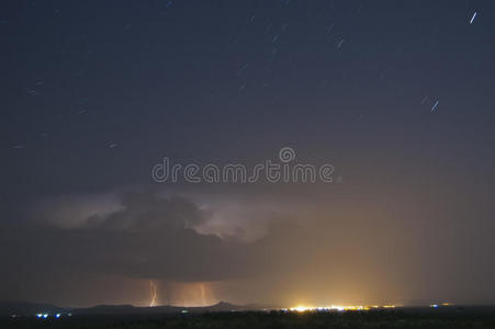 暴风雨