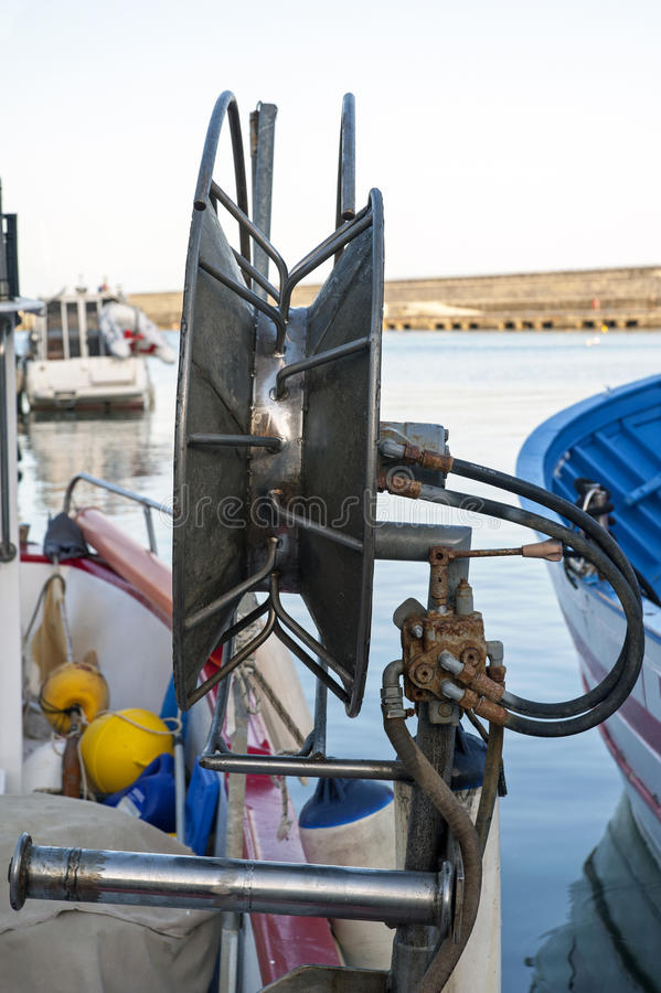 辽宁多措并重推动“老旧小木”渔船整改