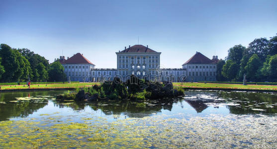 池塘 德国 花园 雕塑 欧洲 自然 夏天 建筑学 宫殿 天空