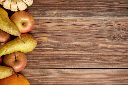 落下 黏土 水果 盘子 国家 苹果 桌子 秋天 季节 木材