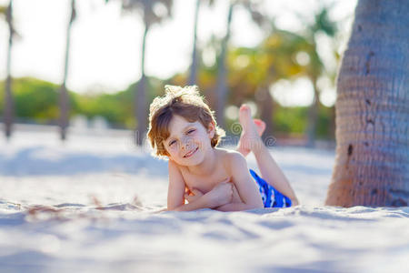 男孩 小孩 海滩 梦想 迈阿密 童年 家庭 美丽的 乐趣
