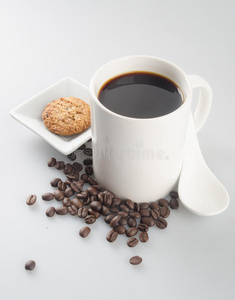 咖啡或背景上的咖啡和饼干。