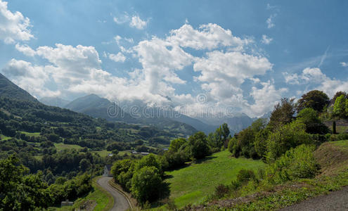 风景 夏天 欧洲 旅行 国家的 比利牛斯山脉 丘陵 环境