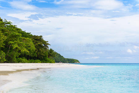 阳光 亚洲 假日 夏天 天空 自然 美丽的 风景 岩石 泰国