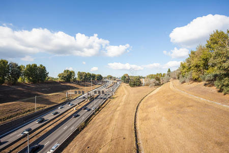 一条大高速公路