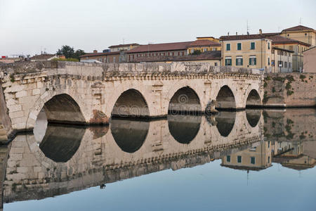 意大利里米尼的蒂贝里乌斯桥。